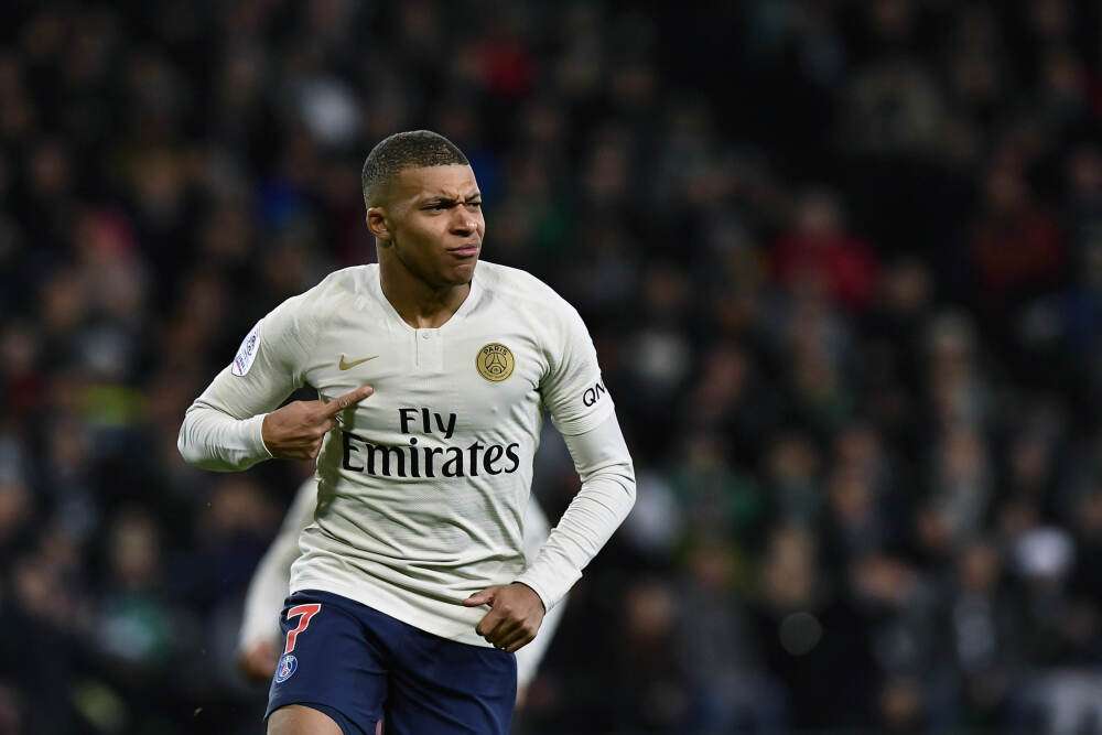 重庆机场集团原二级专务李光彩被开除党籍